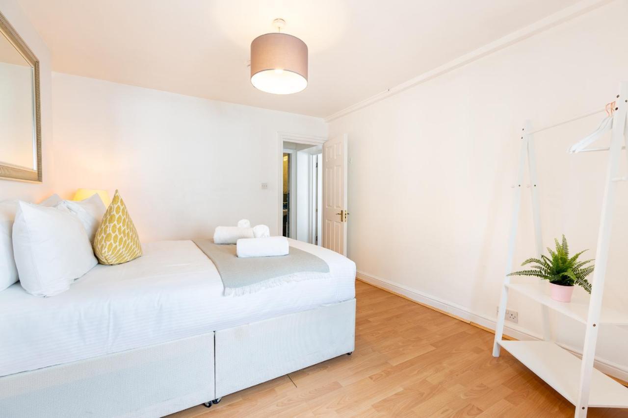 Apartments Are Located In The Heart Of Shoreditch 런던 외부 사진